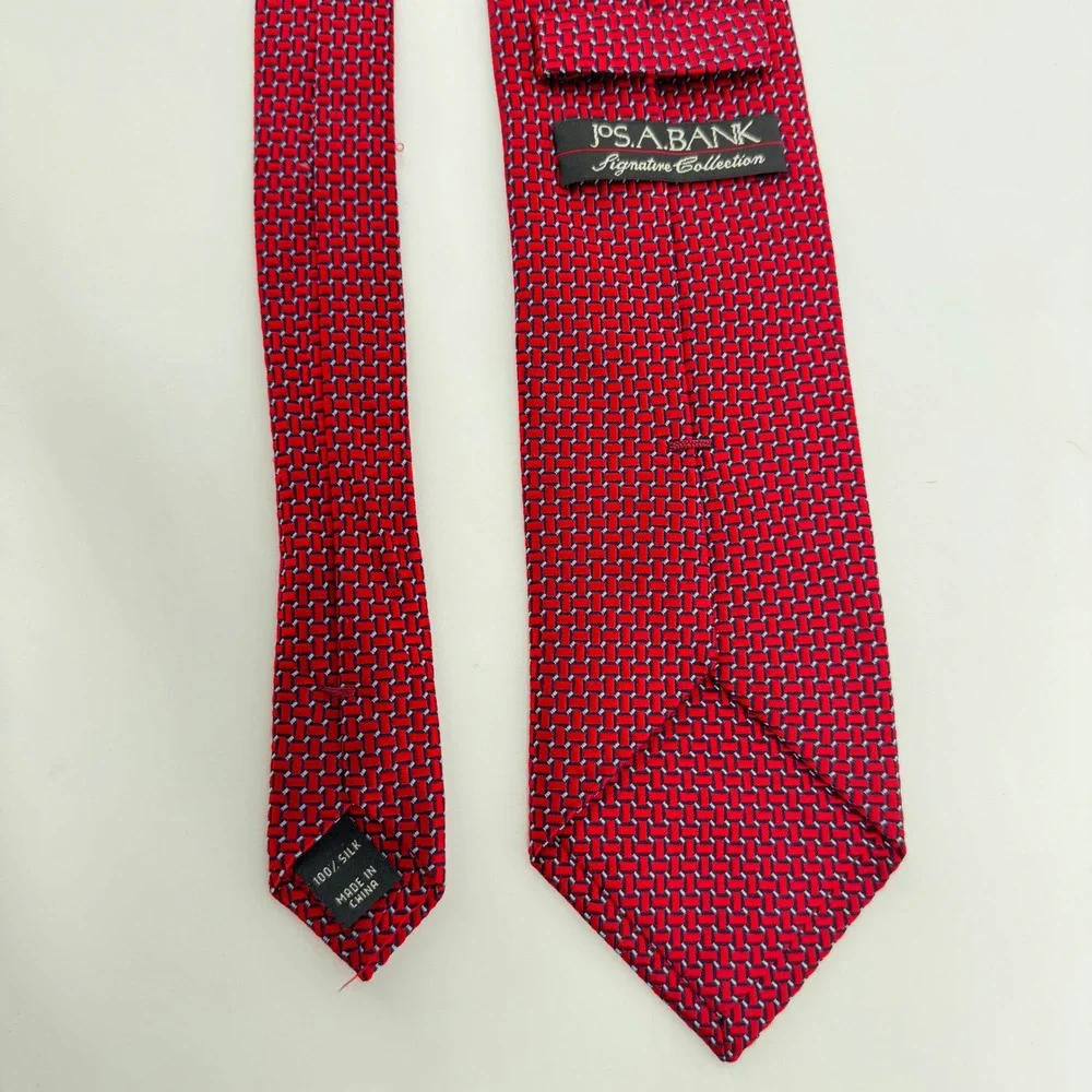 Jos. A. Bank Signature Collection Red Woven‎ Silk Necktie Business Casual